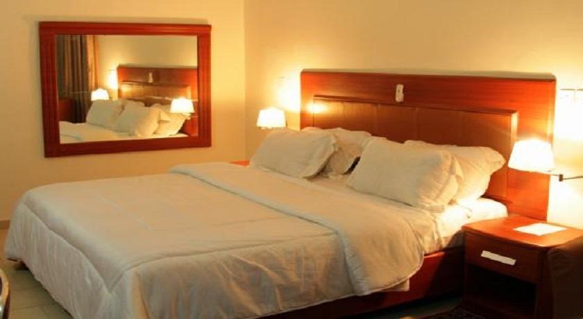 Golden Tulip Warri Airport Hotel Effurun المظهر الخارجي الصورة